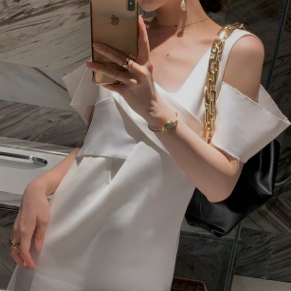 French cross design dress - Picture 2 of 3